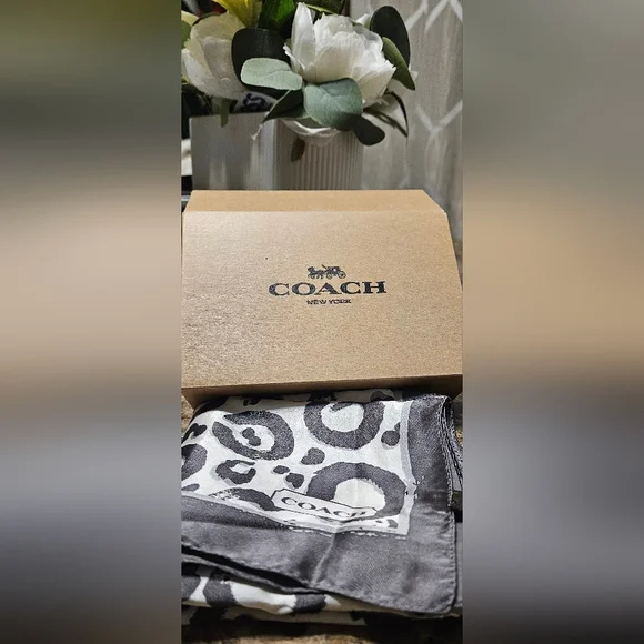 Coach Black and Gray Monochrome Animal Print 100 % Silk Scarf w/Gift Box - Picture 6 of 9